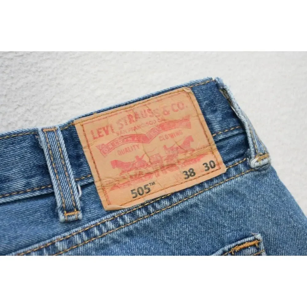Levis color blue 